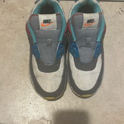 Nike Air Max 90
