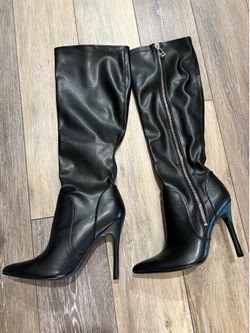 Charles David Black Boots Size 7