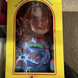 Universal Chucky Doll 