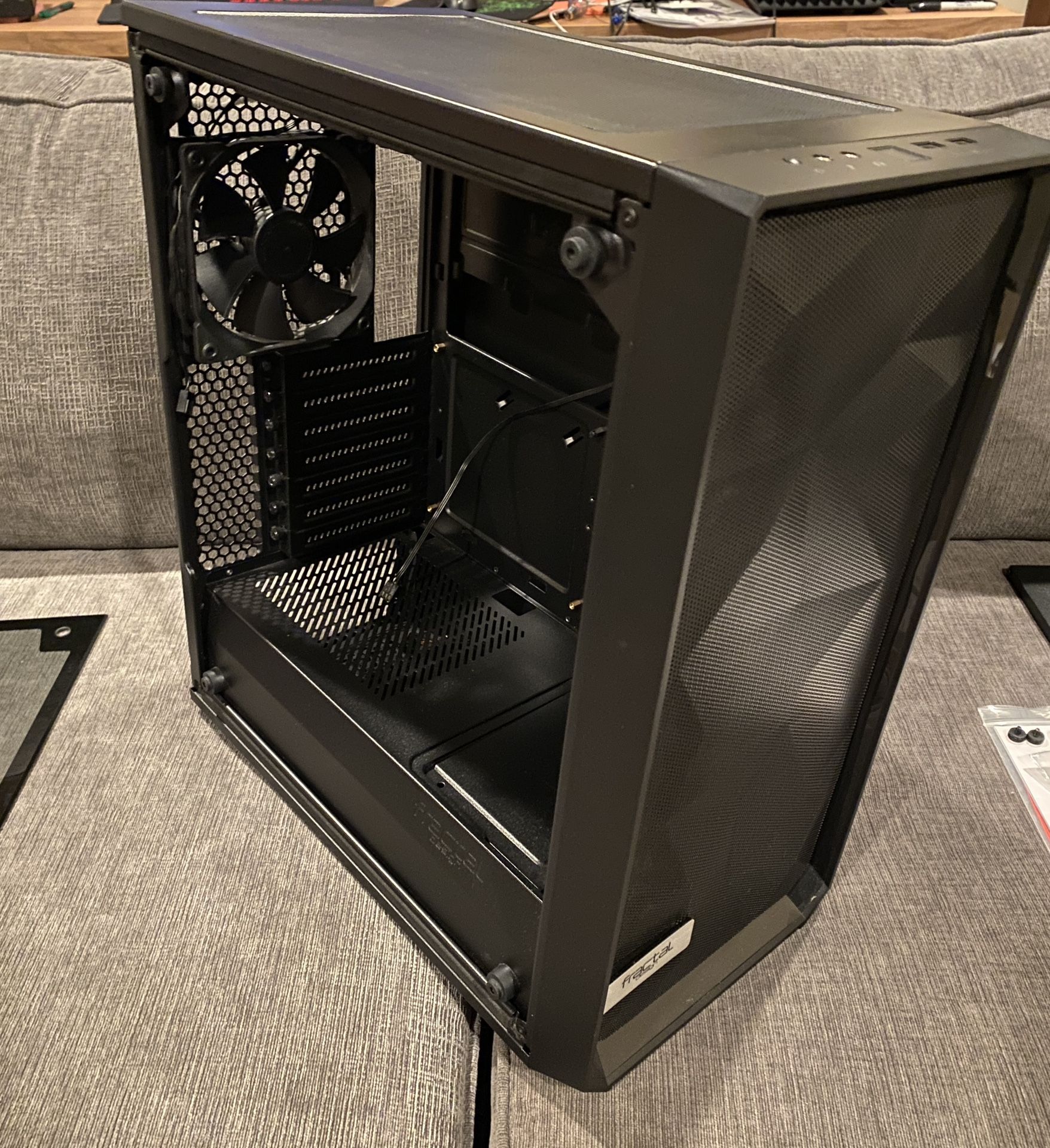 Fractal Meshify C Tinted Glass Case