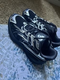 Puma Inverse Chrome Jr Kids Size 5 Brand new!!