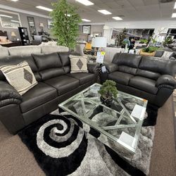 2 Pc Sofa And Loveseat 