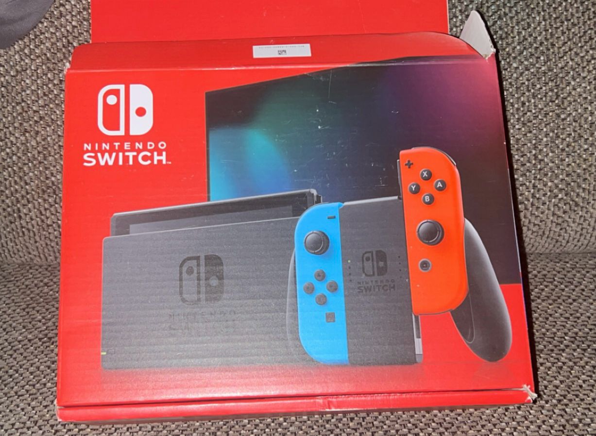 Nintendo Switch W Extra Remote 