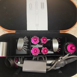 Like new Dyson Airwrap Complete Fuschia