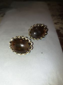 Vintage Polished Stone Oval Earings