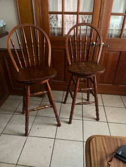 Swivel Bar Stools