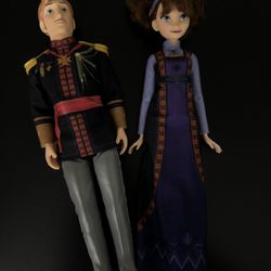 Disneys Frozen - Ana And Elsa’s Parents 
