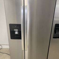 Whirlpool Side By Side Fridge 