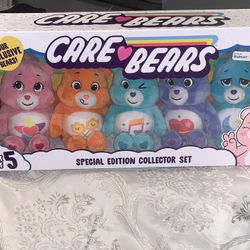 Care Bear Special Edition Collector Set