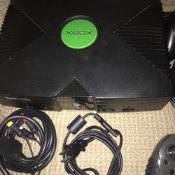 Xbox Games And Remotes