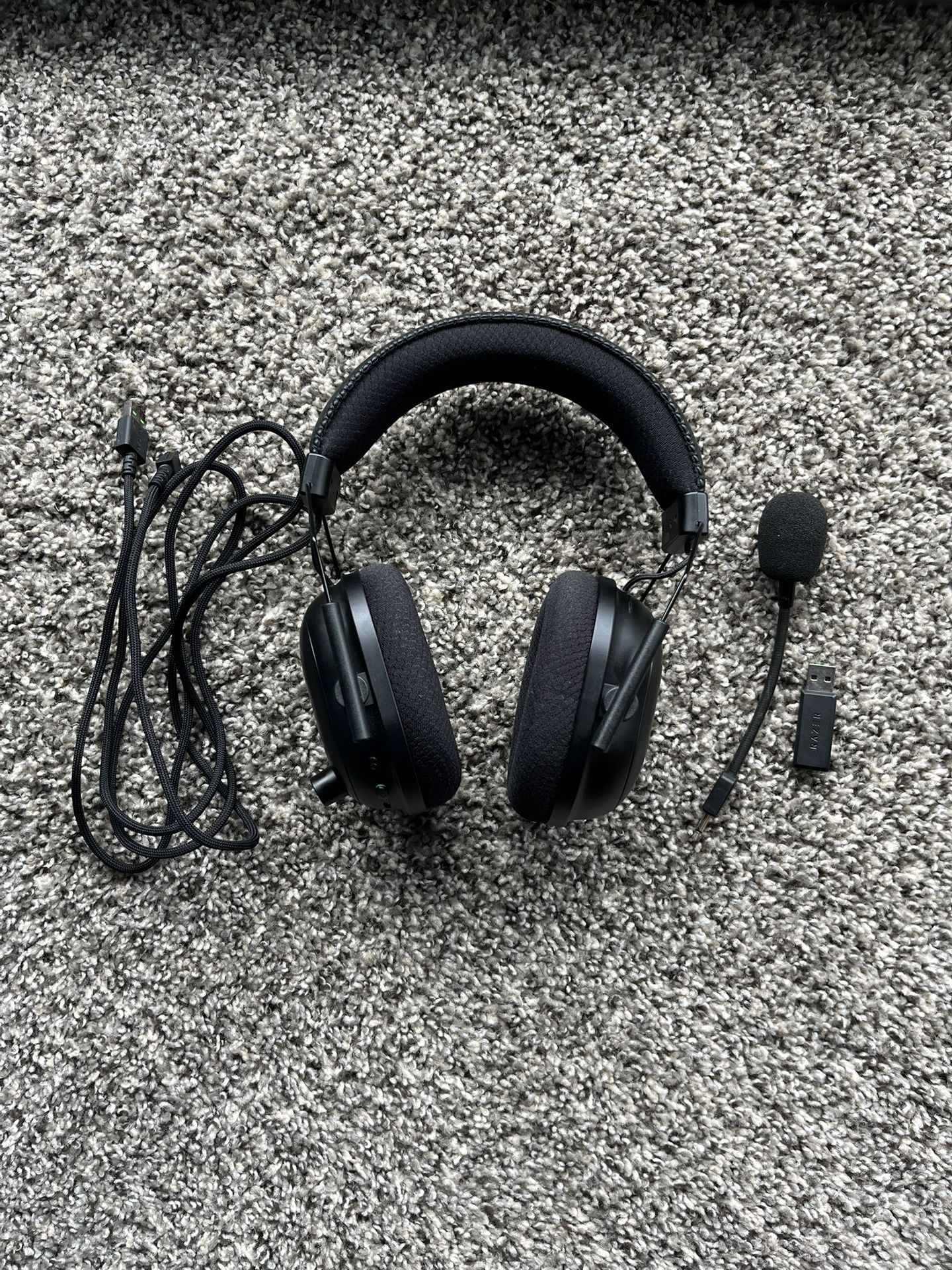 Razer Blackshark V2 Pro Wireless Gaming Headset + Mic, Charger, Dongle Included