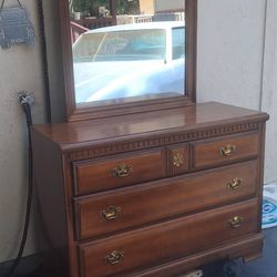 6 Drawer Dresser With Mirror