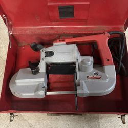 Milwaukee bandsaw with metal case