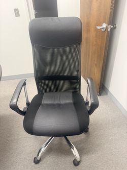 Black swivel desk chairs