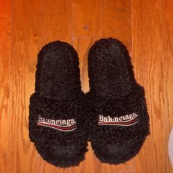 Balenciaga slides