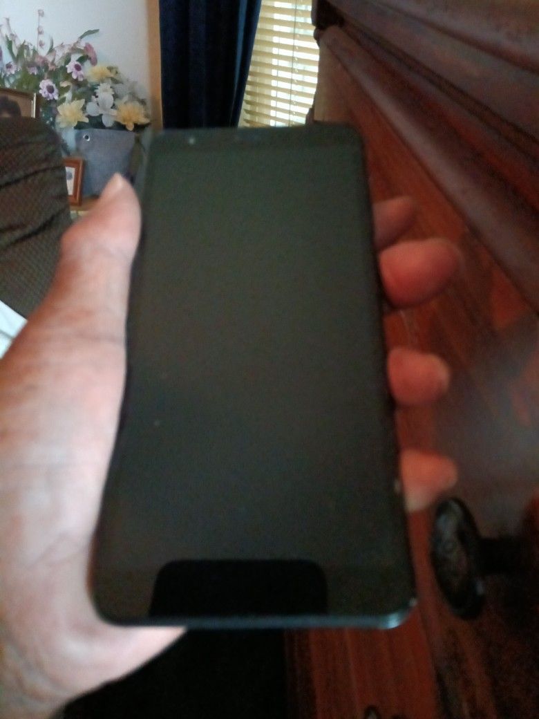 ZTE AVID 579 SMARTPHONE