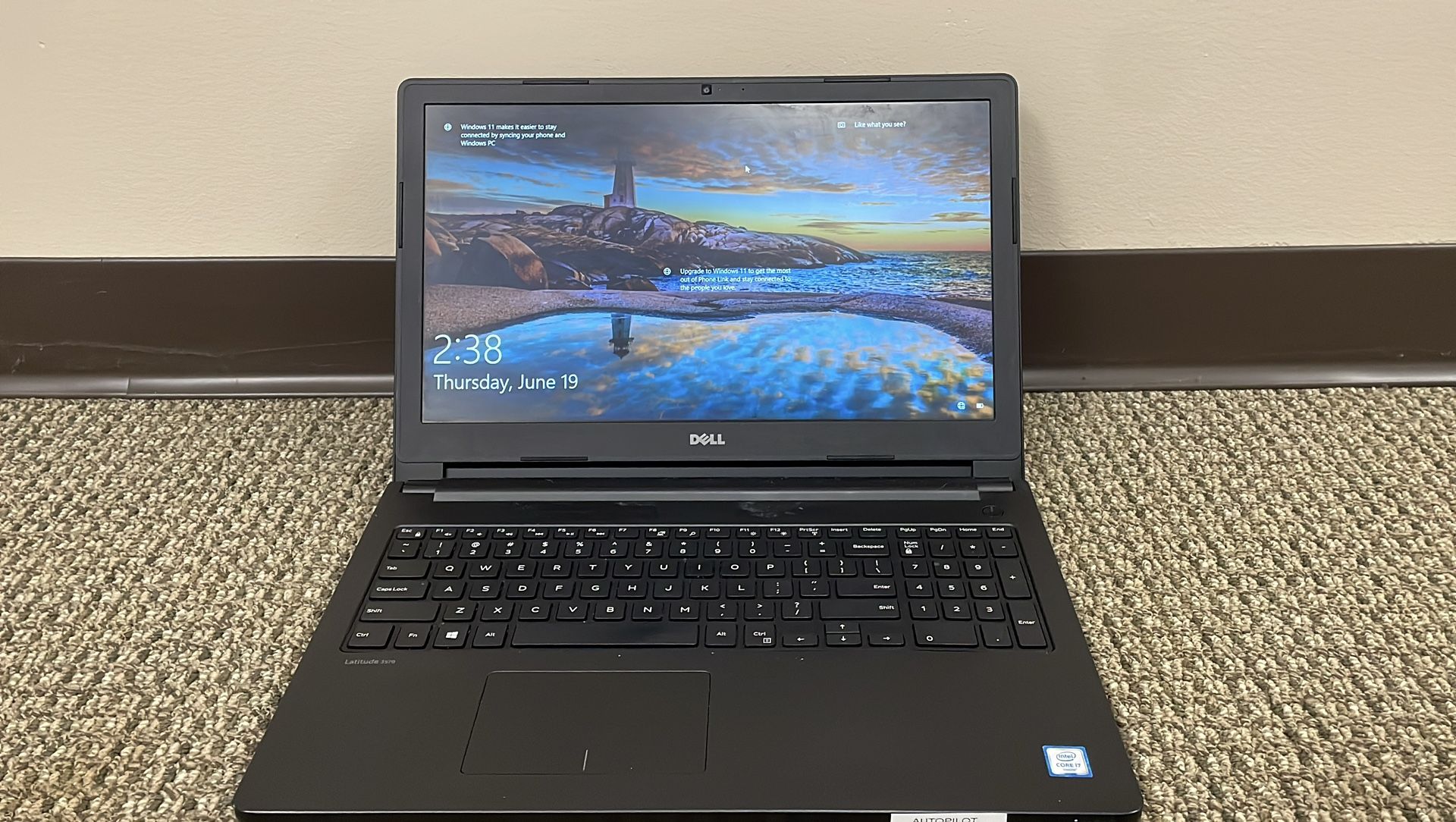 Dell Latitude 3570 Laptop 
