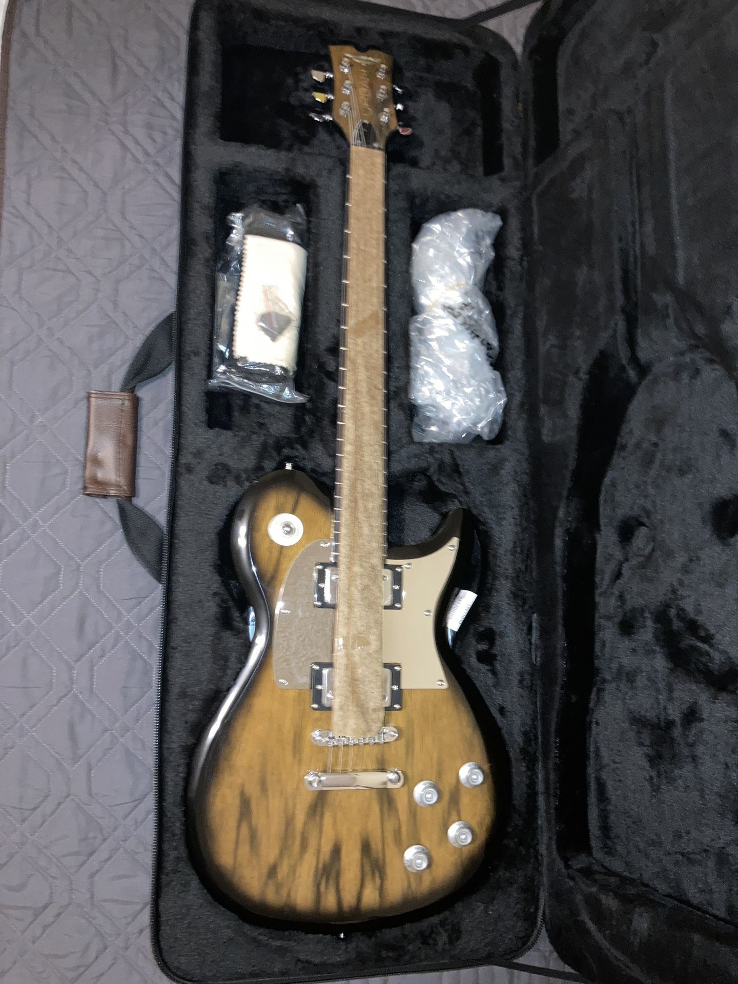 Keith Urban Night Star Wood Grain Electric Guitar New Unused for Sale