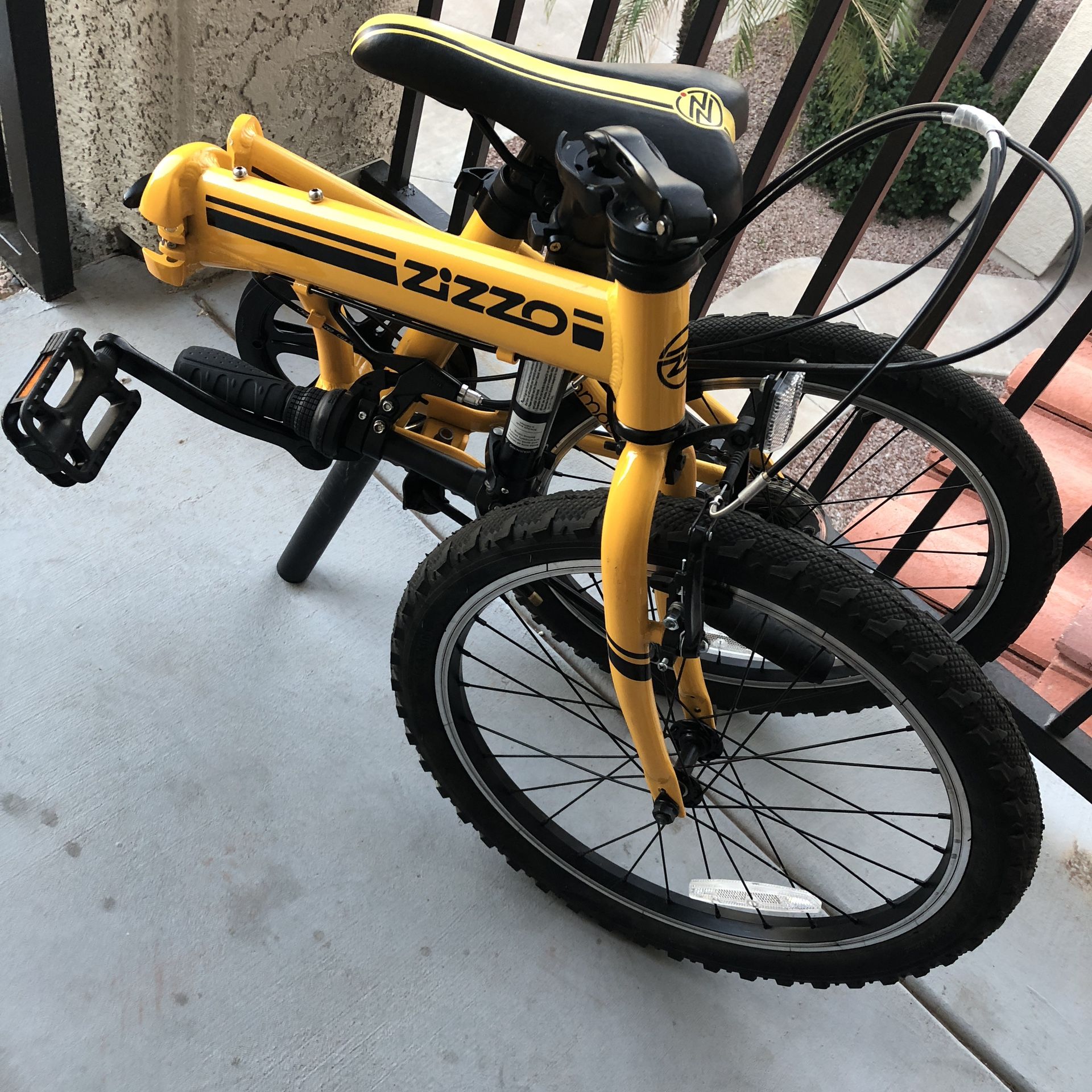 NEW Euromini Zizzo Folding Bike Open Box Perfect Condition