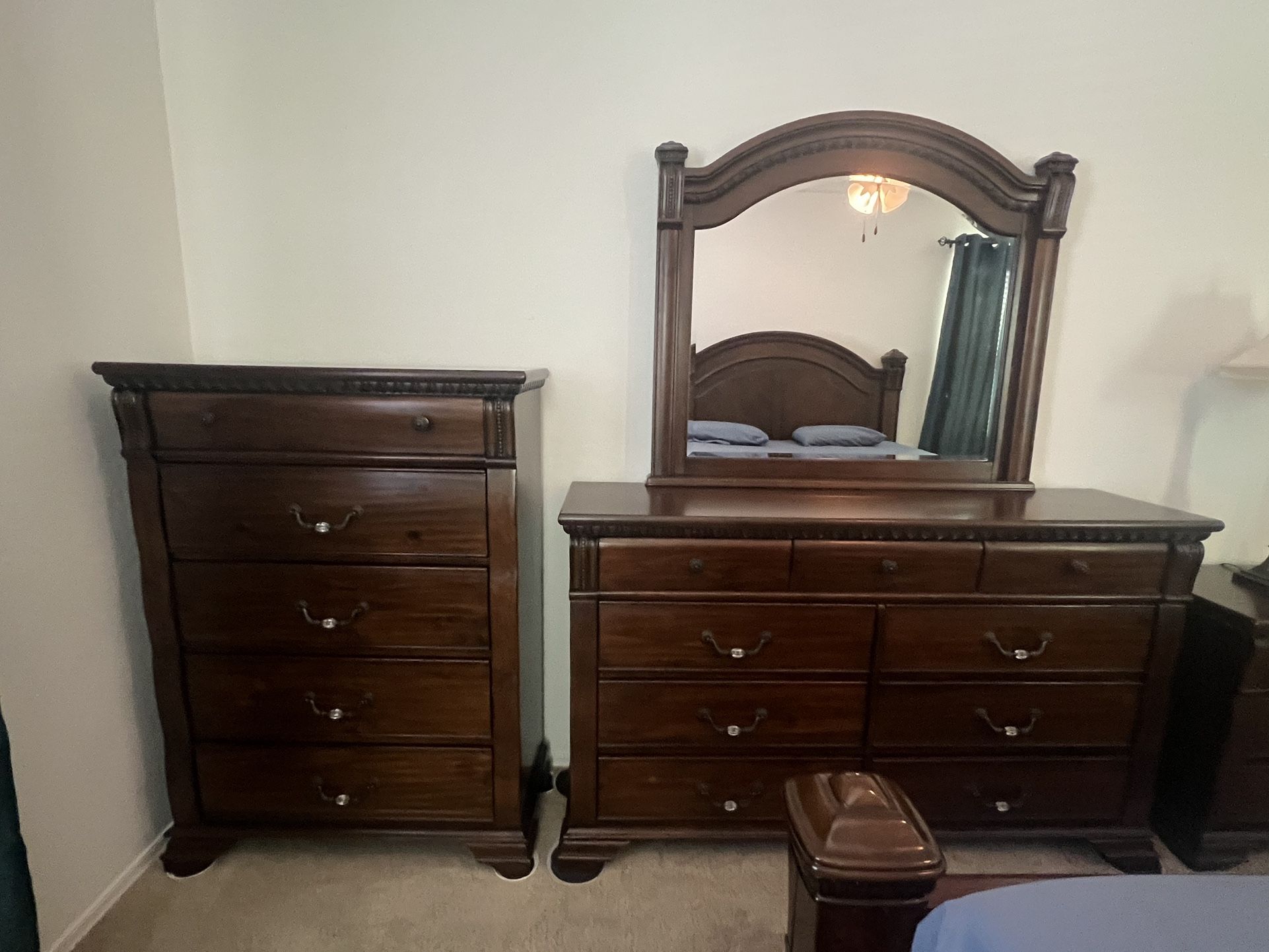 Furniture Movibg sale