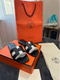 Hermes sandals