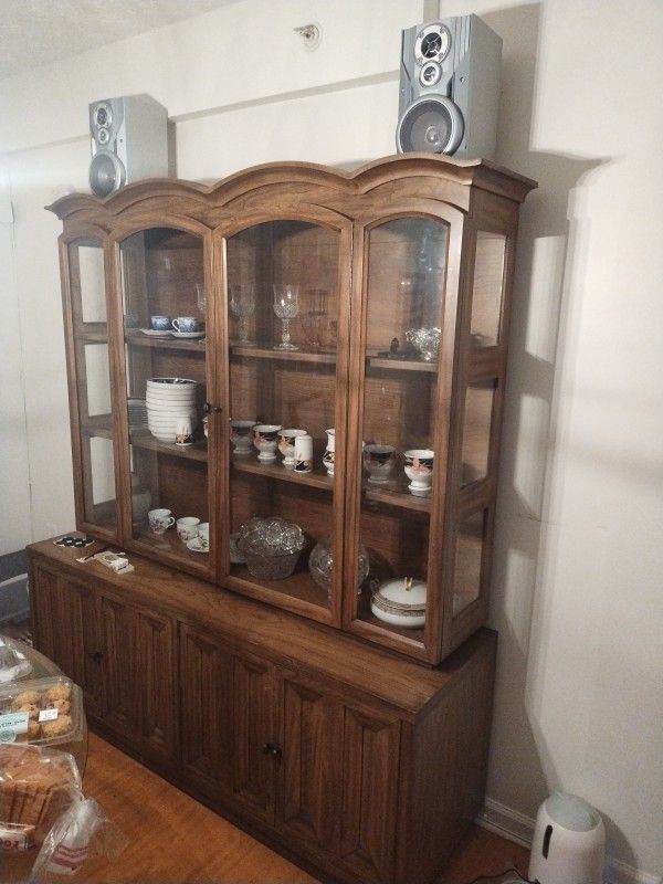 China Cabinet 