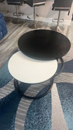 Coffee tables round