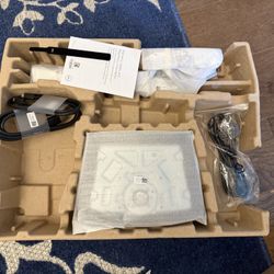 Brand New Dell 24 USBC Hub Monitor