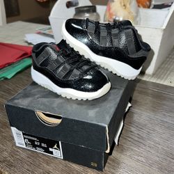 Jordan Retro 11 Low 72-10 Toddler DS