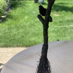 Halloween Prop 28in Black Wood Glitter Witch Broom With Crow On Top
