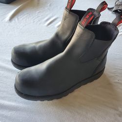 size 13 male Traction Tred Lite
Men's CSA Safety Toe Chelsea Work boot slip on steel toe