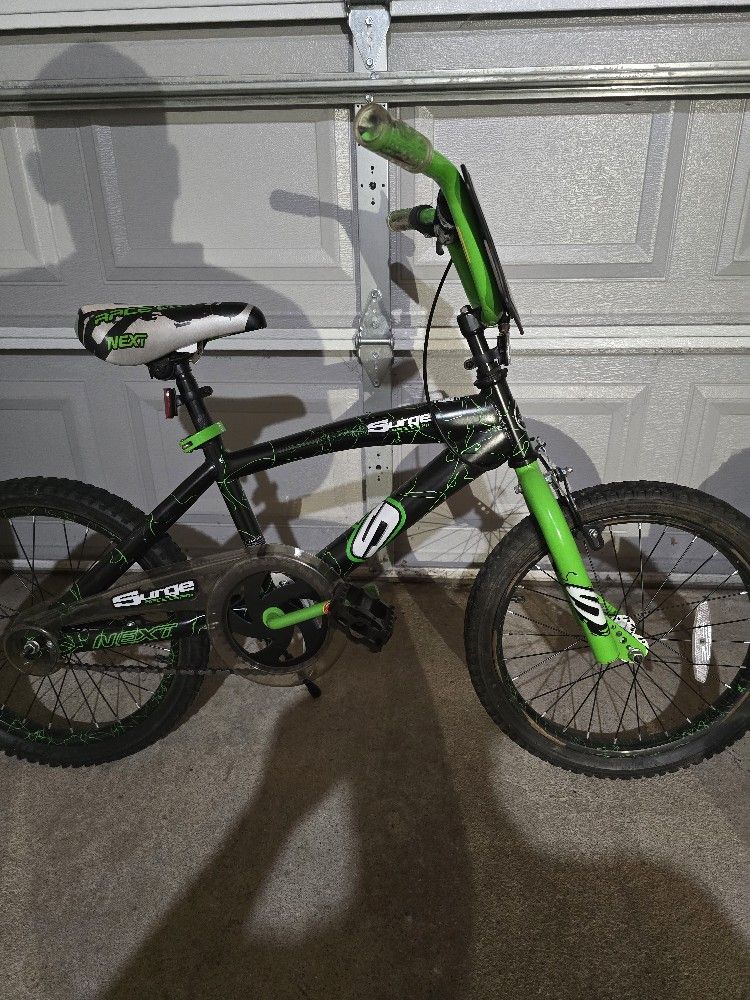 Boys Bike Like New