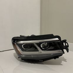 2020 to 2023 VW Atlas Headlight Right Side 