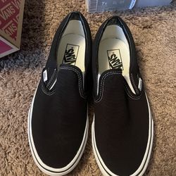  Vans