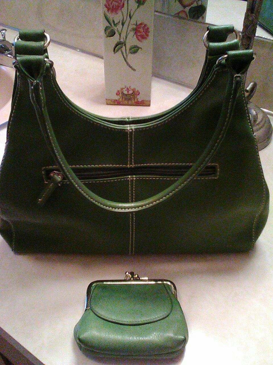 Vintage Olive Green Leather Purse & Coin Wallet