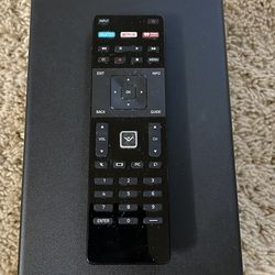 Vizio XRT122 - Good Working Condition - OEM TV Remote
