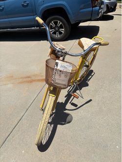Huffy Beach Cruiser