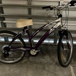 Avalon Women’s Bike.  3 Speed