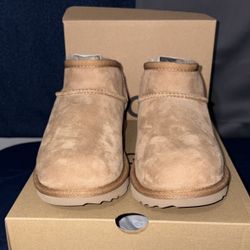 UGG size 5 And 7