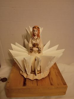 Lillian Vernon Napkin Holder