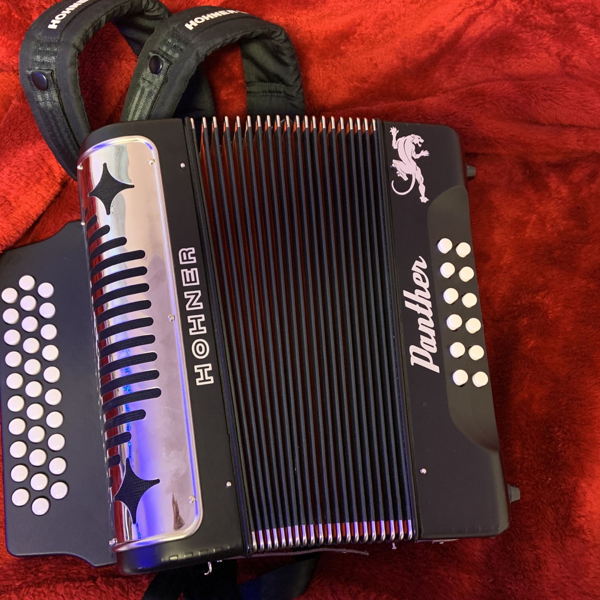 Accordeon Panther Hohner for Sale in Colorado Springs, CO OfferUp