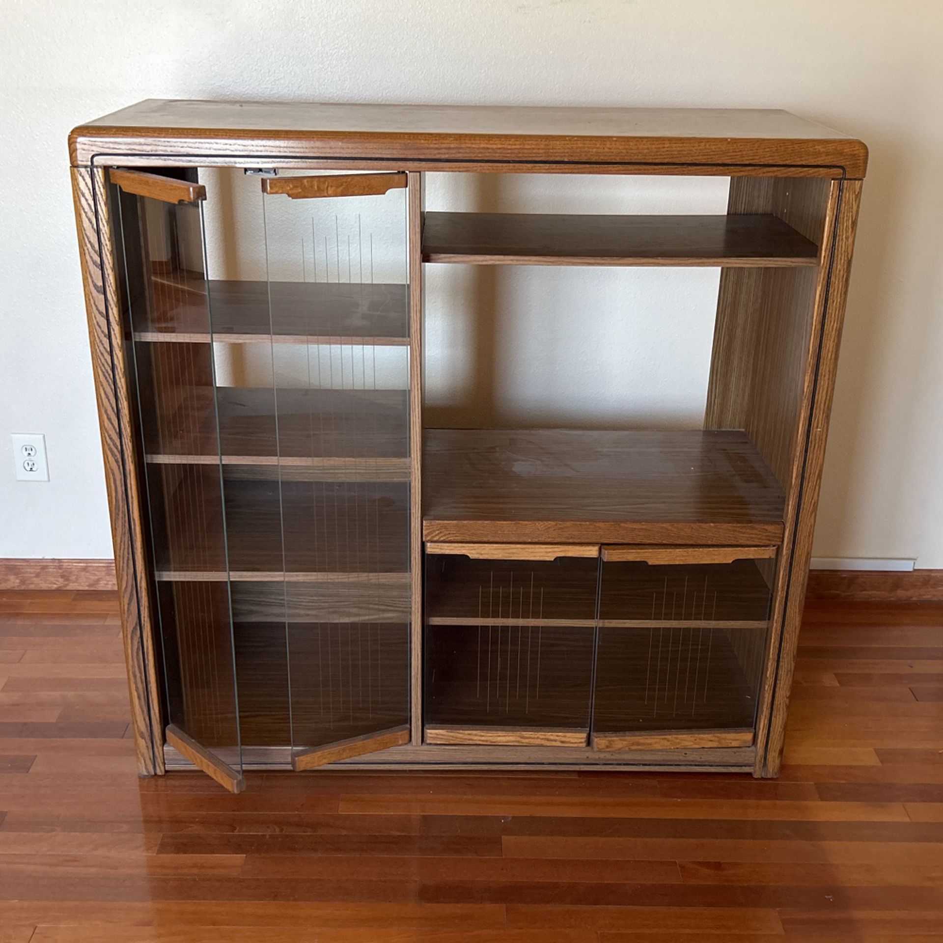 FREE Cabinet For Audio Gear (or whatever)