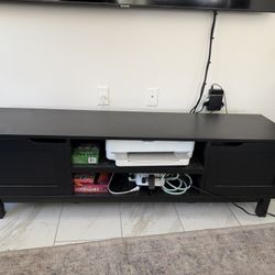 58” Modern Black Fluted TV Stand – Bed Bath & Beyond