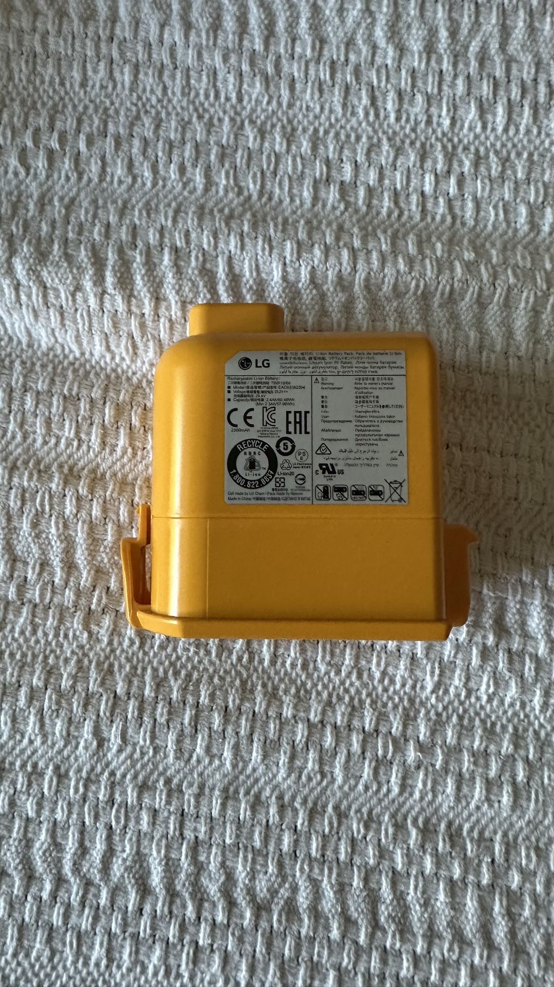LG CORDZERO A9 VACUUM SPARE BATTERY (OEM)