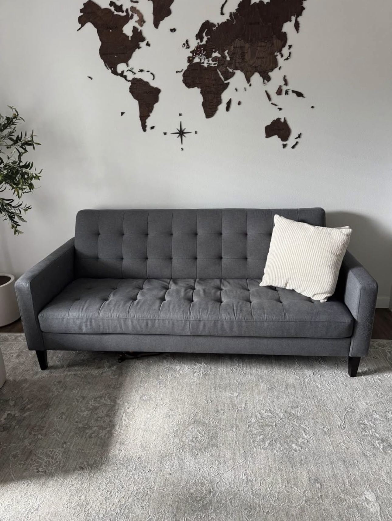Dania gray Sofa 