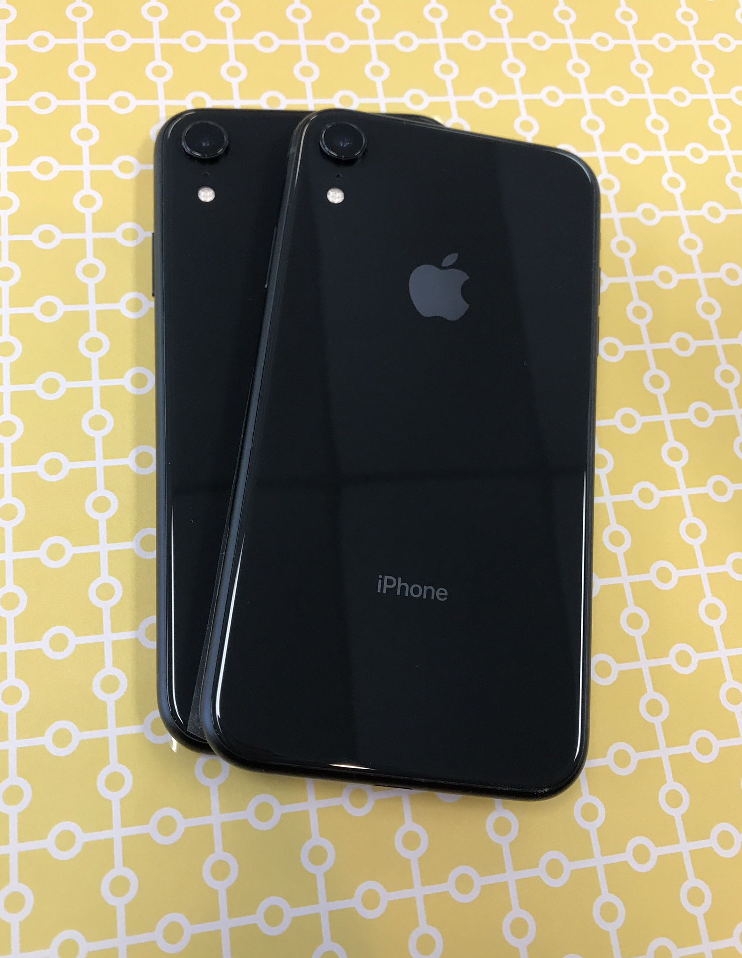 iPhone XR 64gb Unlocked Excellent Condition $519 each