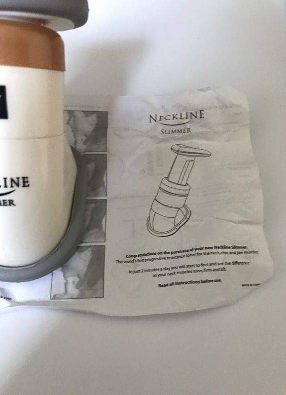 Neckline slimmer