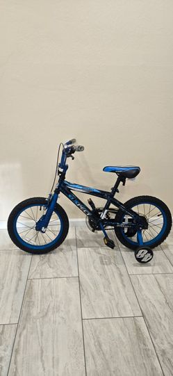 Dynacraft Suspect 16-Inch Boys BMX Bike for Child 5-7 Years old.