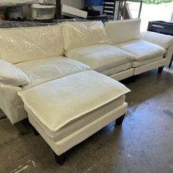 Brand new 112" L Shaped Sectional Sofa Cloud Couch for Living Room, Oversized Modular Sectional Sofa with Movable Ottoman, 4 Seat Chenille Deep Seat S