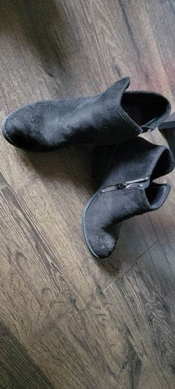 Black Boots 7.5